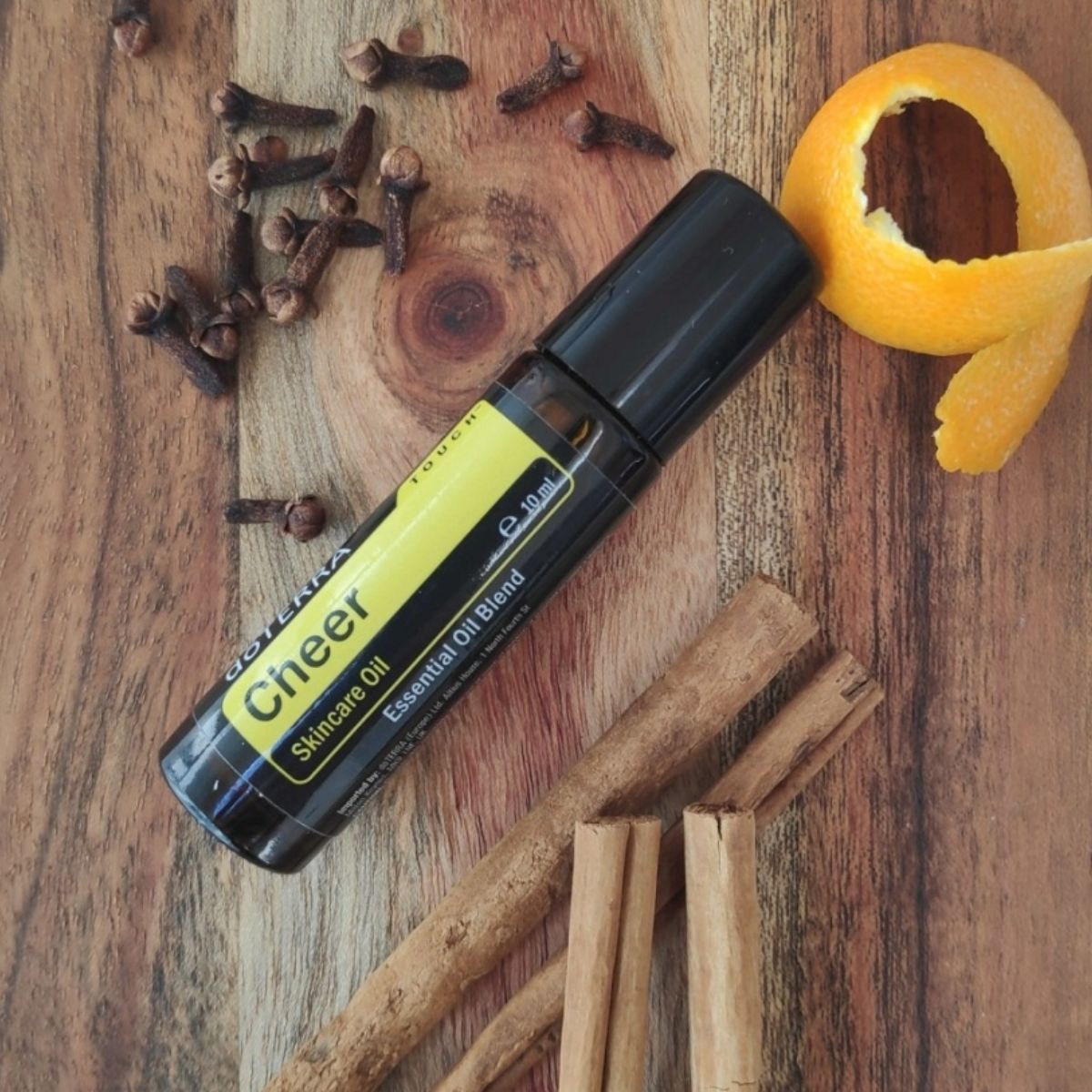 Olejek dōTERRA Cheer Touch | Zastrzyk Szczęścia | Z Aplikatorem